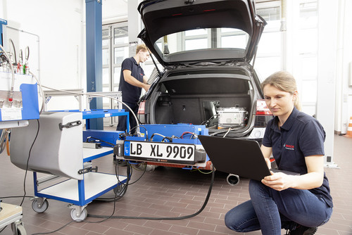 Bosch hat eine kostengünstige Technik entwickelt, mit der Dieselmotoren die aktuellen und ab 2020 gültigen Grenzwerte für Stickoxidemissionen deutlich unterschreiten.