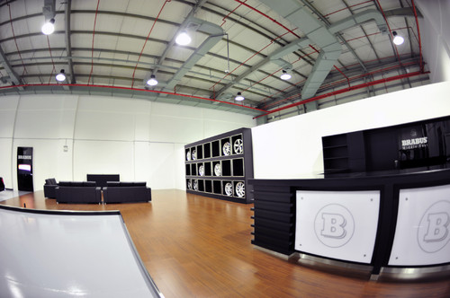 Brabus eröffnet Niederlassung in Dubai.