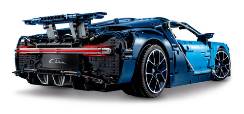 Bugatti Chiron von Lego Technic im Maßstab 1:8.