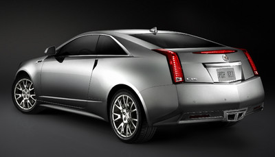 Cadillac CTS 2011.