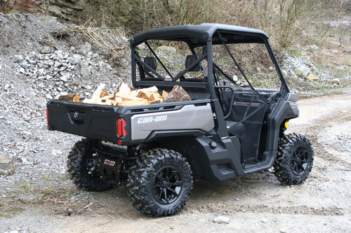 Can-Am Defender.