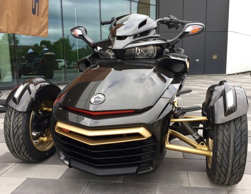 Can-Am Spyder F3-S 10th Anniversary Edition.