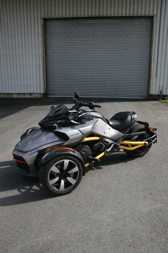 Can-Am Spyder F3-S.