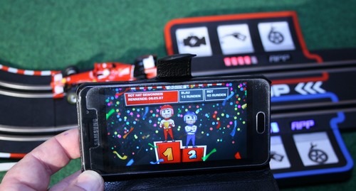 Ausprobiert: Carrera Go mit Boxenstopp und Smartphone -  