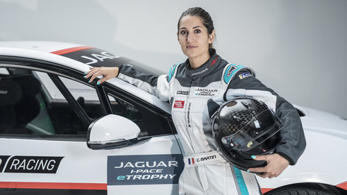 Célia Martin fährt für das Team Germany in der e-Trophy von Jaguar.