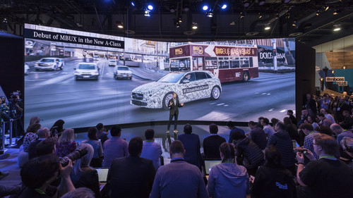 CES 2018: Mercedes-Benz stellt sein Infotainmentsystem „MBUX“ (Mercedes-Benz User Experience) vor.