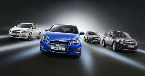 Chevrolet-Premieren in Paris (von links): Cruze Fließheck, Aveo, Captiva und Orlando.