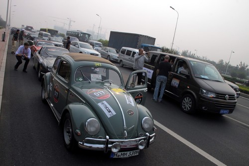 China Rallye of International Classic Cars: Stau in Tianjin.