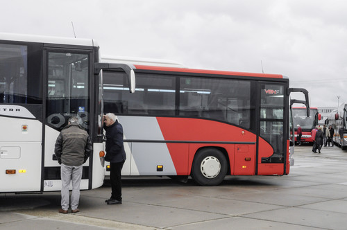 Daimler-Bus-Store-Show.