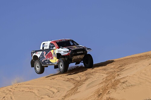 Dakar 2022: Toyota GR DKR Hilux T1+ von Al-Attiyah Nasser und Matthieu Baumel.