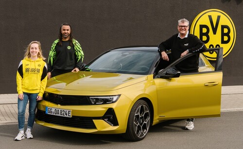 Das BVB-Quiztaxi von Opel geht in die zehnte Runde.