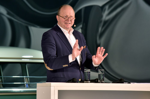 Das Goldene Klassik-Lenkrad 2015: Otto F. Wachs, Geschäftsführer der Autostadt.