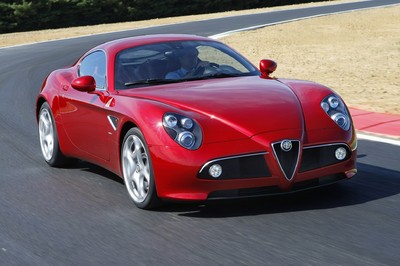 Das Original: Alfa Romeo 8C Competizione.