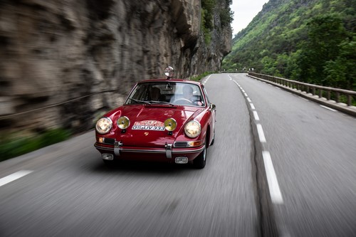 Das Porsche-Museum auf den Spuren der Rallye Monte Carlo: Herbert Linge im Porsche 911 (901), Baujahr 1964.