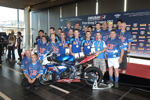 Das Suzuki Endurance Racing Team (SERT) hat mit einer GSX-R 1000 die Langstrecken-WM 2013 gewonnen.