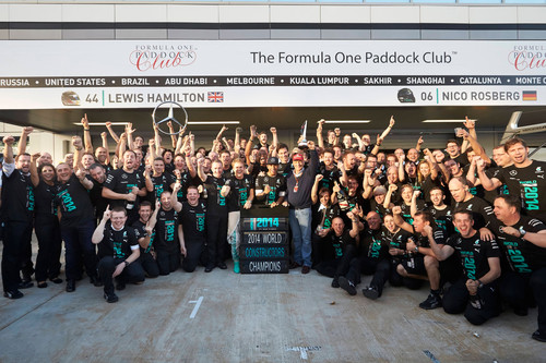 Das Team des Konstrukteurs-Weltmeisters Mercedes-AMG Petronas.