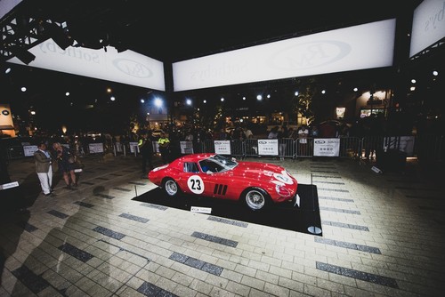 Das teuerste Auto der Welt bei seiner Auktion in Monterey.