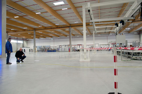 Das VW-Werk Braunschweig hat in Isenbüttel eine neue Montagehalle eröffnet.