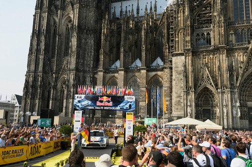 Deeutschland-Rallye 2103: Start in Köln.