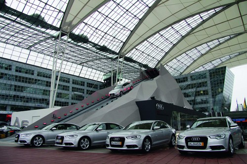 Der 13,5 Meter hohe „Mont Quattro“ für das internationale Markteinführungstraining des Audi A6.