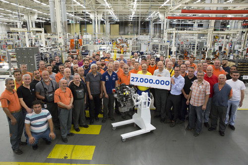 Der 27-millionste Motor von Ford aus Köln ist ein 1,0-Liter-Ecoboost-Motor.