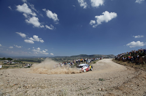 Der Citroen DS3 WRC von Sébastian Loeb bei der Rallye Griechenland.
