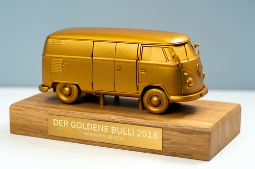 Der Goldene Bulli.