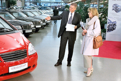 Der Handel mit Gebrauchtwagen kann ertragreicher werden. Foto: ampnet/ZDK