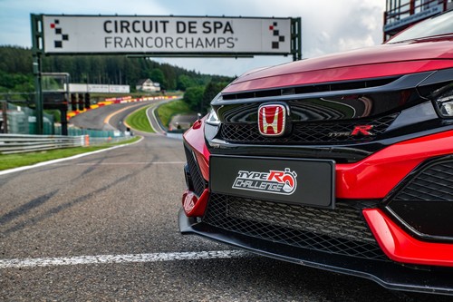 Der Honda Civic Type R hat auf dem Kurs von Spa-Francorchamps einen neuen Rundenrekord für Serienfahrzeuge aufgestellt.