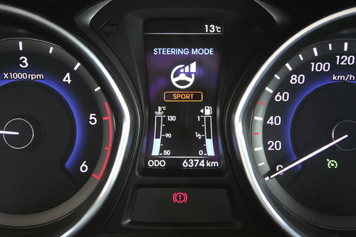 Der Hyundai i30 verfügt über eine variable Lenkunterstützung namens Flex Steer.