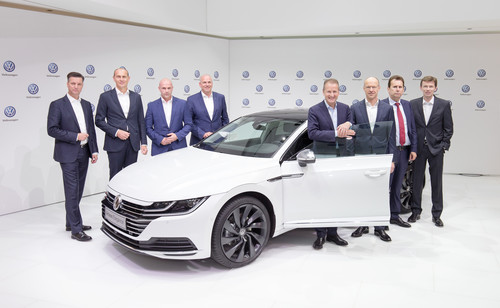Der Markenvorstand auf der Volkswagen-Pressekonferenz.