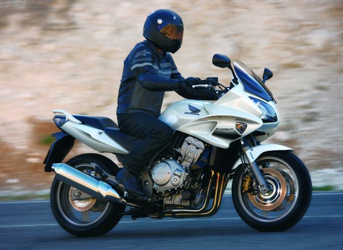 Der Motorradmarkt ist 2012 schwungvoll ins Jahr gestartet.