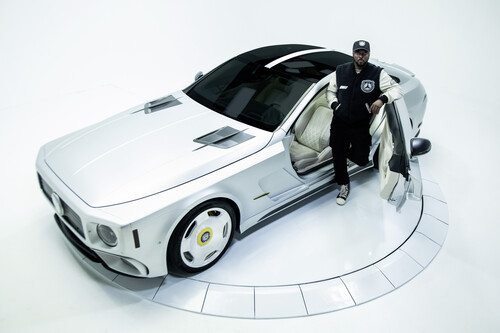 Der Rapper und seine Sportwagenvision: WILL.I.AMG auf Basis des GT 4-Türer Coupé.
