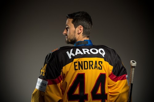 Der Skoda-Modellname Karoq ziert die Trikots der deutschen Eishockey-Nationalmannschaft beim Deutschland-Cup.