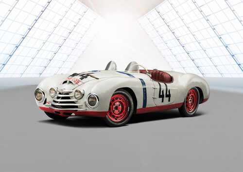 Der Skoda Sport von 1949 ist bis heute das letzte tschechische Automobil, das mit einer tschechischen Crew am berühmten 24-Stunden-Rennen in Le Mans teilnahm. Das war 1950.
