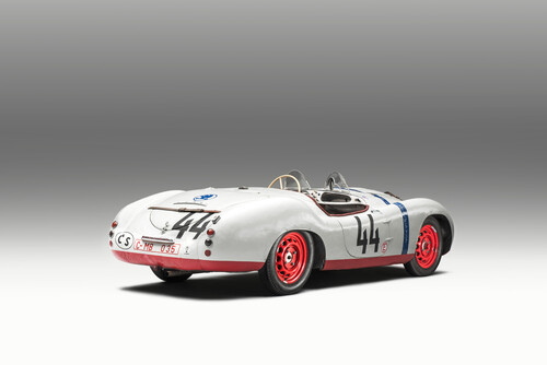 Der Skoda Sport von 1949 ist bis heute das letzte tschechische Automobil, das mit einer tschechischen Crew am berühmten 24-Stunden-Rennen in Le Mans teilnahm. Das war 1950.
