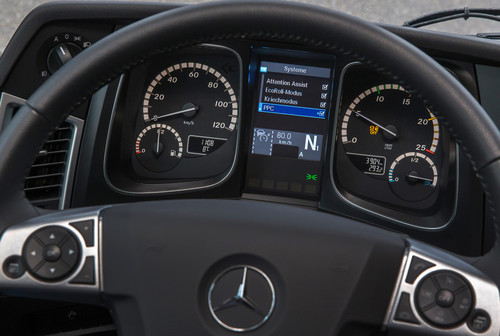Der vorausschauende Tempomat Predictive Powertrain Control (PPC) von Mercedes-Benz Lkw.