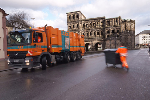 Der Zweckverband Abfallwirtschaft im Raum Trier nutzt integrierte Einsatzplanung von PTV und mm-lab.