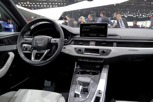 Detroit 2016: Audi A4 Allroad Quattro.