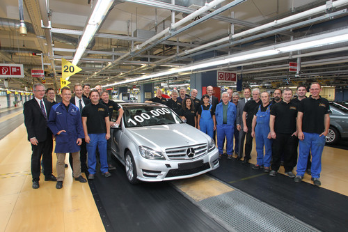 Die 100 000ste Limousine der aktuellen C-Klasse lief im Mercedes-Benz-Werk Sindelfingen vom Band.