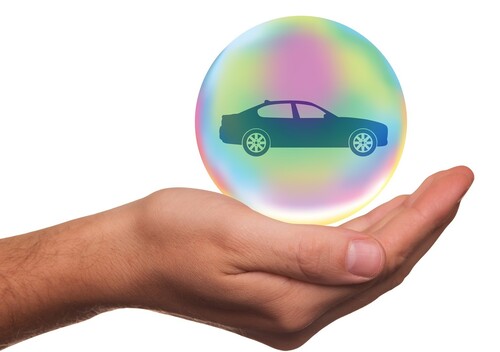 Die digitale Autoversicherung bietet genauso viel und genauso guten Versicherungsschutz wie die traditionellen Versicherer. 