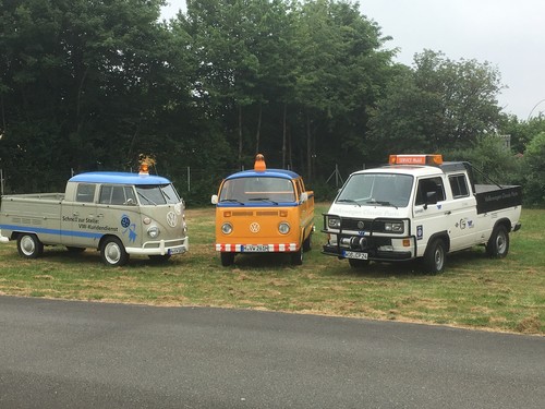 Die drei Servicefahrzeuge für das Midsummer-Bulli-Festival 2018.