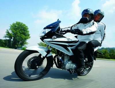 Die Honda CBF 125 M war im ersten Quartal 2010 das beliebteste Leichtkraftrad in Deutschland. 