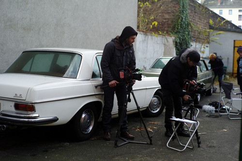 Die Regisseure Austin Lynch und Jason S. drehten die „Mercedes-Benz-Interviews“.