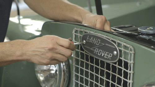 Die Restauration des Land Rover Serie I (1957) in Neuseeland.