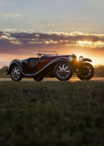 Dieser Bugatti Type 55 Super Sport Roadster von 1932 wurde 2020 für 
7,1 Millionen US-Dollar versteigert.