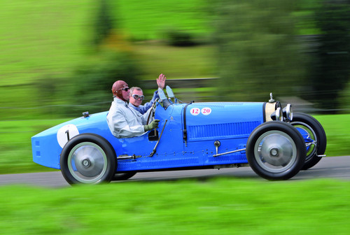 Dr. F. J. Paefken und Dr. Stefan Brungs im Bugatti T 35.