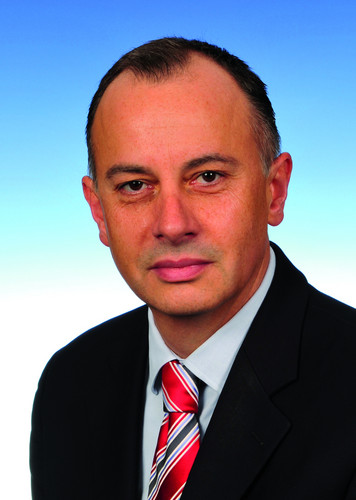 Dr. Martin Hofmann.