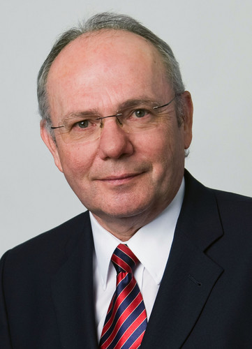 Dr. Michael Paul.