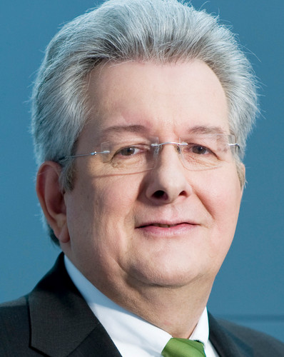 Dr. Siegmar Schlagau.